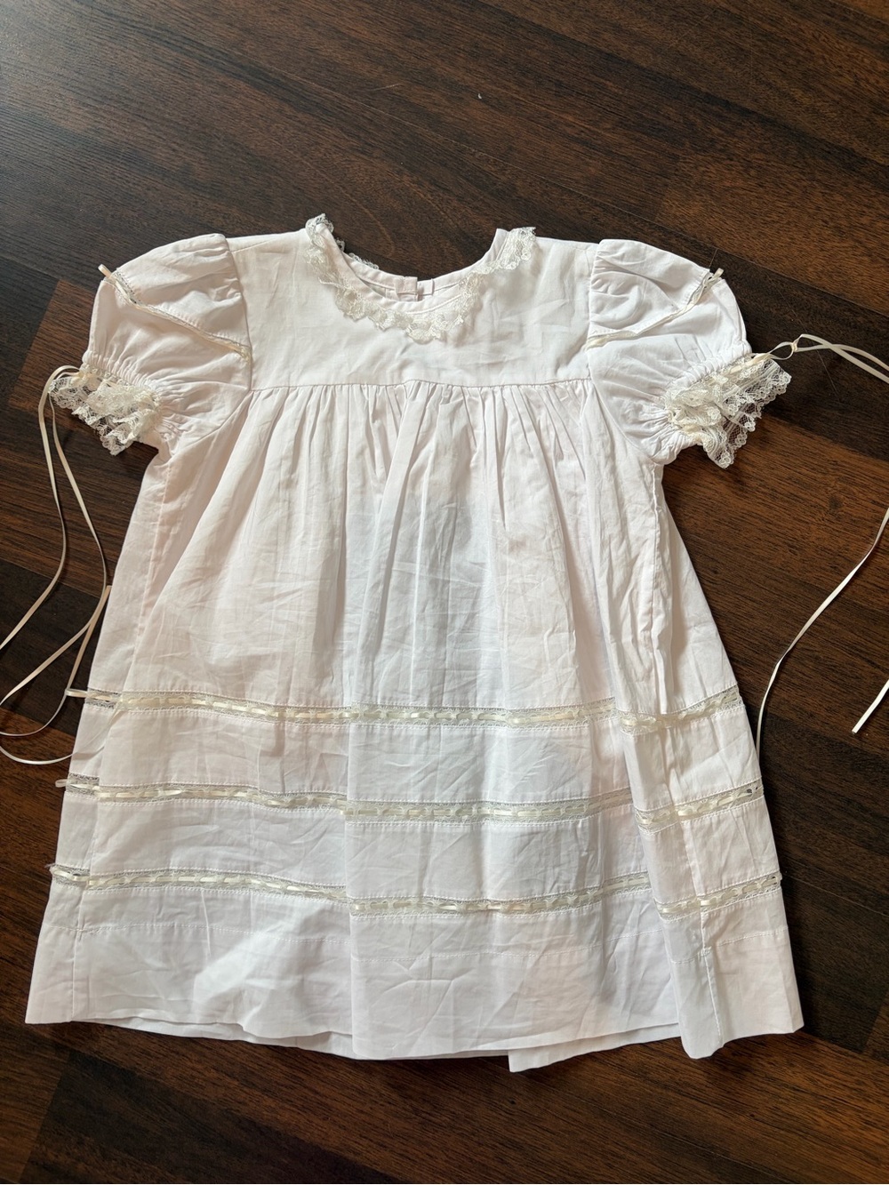 Girls' White Lace-Trim Puff Sleeve Dress